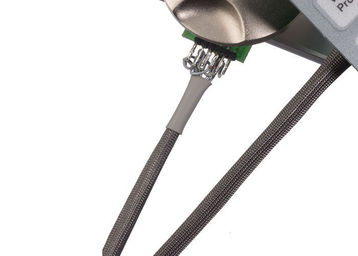 Custom White Braided Sleeving , Expandable Automotive Wire Sheathing